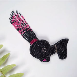 Broches en perles faites à la main par des designers - Haute qualité, couleur et forme personnalisables, style traditionnel/moderne, cadeau pour une fête prénatale - Product Image 1