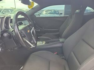 ¡Nueva Llegada a Bajo Precio! Camarro 1LT Coupé RWD 3.6L V-6 A/T Usado del 2015 - Product Image 3