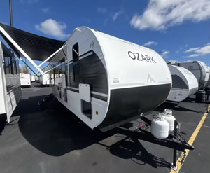 Autocaravana Usada por 3 Meses, Modelo 2023 2024 2025, Forest River Fifth OZARK 26KB, Remolque de Viaje RV - Product Image 1