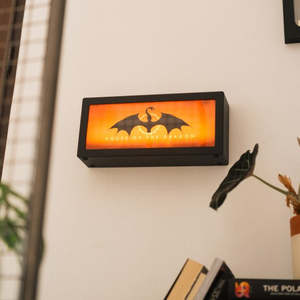 Lampe LED House of the Dragon Targaryen avec abat-jour rouge, alimentation secteur - Product Image 6