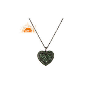 Venta caliente 925 plata esterlina rodio plateado tsavorita piedra preciosa forma de corazón colgante collar joyería personalizada para mujeres - Product Image 1
