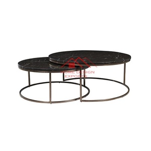 Table basse en métal et marbre de style design pour salon, avec cadre en métal finition or - Product Image 4