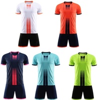 Seragam Sepak Bola Pria Custom 100% Poliester Cetak Digital Bernapas Logo Custom Pakaian Olahraga Semua Musim