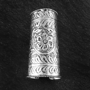 Brazalete ancho de diseñador floral de latón puro 100% hecho a mano, brazalete ajustable, Regalo para mamá - Product Image 4