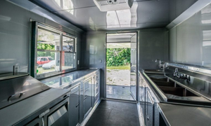 Remorque alimentaire mobile sur le thème du café, 7' x 12', entièrement équipée et prête à l'emploi, avec appareils électroménagers, à vendre - Product Image 5