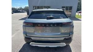 Véhicules d'occasion haut de gamme Prologues Touring FWD 2024 en promotion saisonnière, automatiques intelligents, en excellent état - Product Image 6