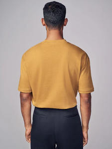 Camiseta de estilo urbano para hombre, proveedor de moda, ropa de calle, ropa para salón, viaje, gimnasio, uso diario, cómodo, a granel, venta al por mayor - Product Image 3