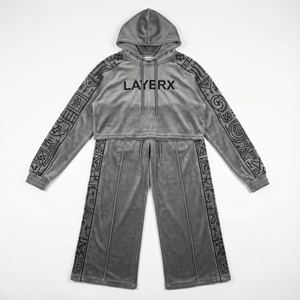 Ensemble de survêtement pour femme 2026 en velours imprimé brodé, coupe-vent, sweat à capuche court, pantalon large, streetwear, poids moyen, écologique - Product Image 2