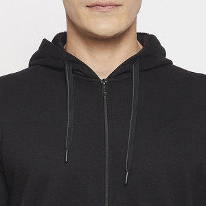 Vêtements de course en gros, survêtements pour hommes personnalisés, survêtement de jogging design pour hommes avec poche et capuche - Product Image 5