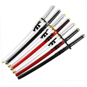 Cosplay épée katana tueur de démons épée <span class=keywords><strong>Tanjiro</strong></span> couteau noir automne eau épée en bois anime - Product Image 2