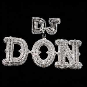 Colgante de Letra Personalizado de Lujo en Plata de Ley 925 con Baño de Rodio y Diamantes Moissanite VVS Brillantes para Uso Unisex - Product Image 3