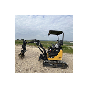 Miniexcavadora John Deer 17G, máquina compacta fiable construida para trabajos de construcción, paisajismo y excavación - Product Image 1