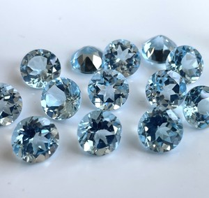 Topaze Bleu Ciel Naturelle Coupe 10mm Ronde à Facettes-Lâche Topaze Bleu Ciel Ronde - Product Image 4