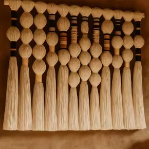 Tapisserie Murale Macramé Abstraite Ondulée – Cadeau de Pendaison de Crémaillère – Décoration Murale Artistique pour Salon - Product Image 3