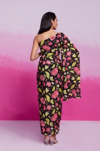 Ensemble décontracté 2 pièces Henixa Creation pour femme, coupe ajustée, lavable, séchage rapide, emballage personnalisé, idéal pour les fêtes d'été, style indien et pakistanais - Product Image 6