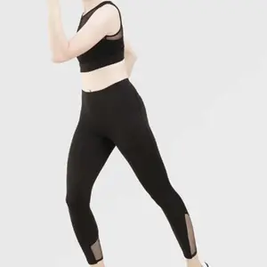 Legging Gym esensial kebugaran wanita, Legging Kebugaran wanita dirancang dengan bahan cepat kering untuk gaya hidup aktif