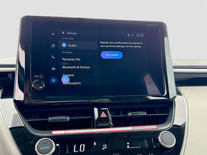 Toyota Corolla LE 2.0L Essence Berline d'occasion 2025, Conduite à Gauche, Transmission Automatique, Économe en Carburant, Voiture Particulière à Vendre - Product Image 6