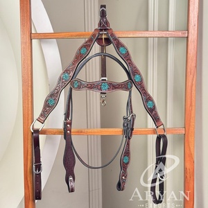 Fabricante de cuero hecho a mano Headstall & Breast Collar Set Diseño con detalles en turquesa Durable Western Horse Tack - Product Image 1