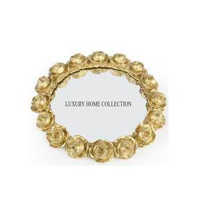 Lujosa bandeja de espejo de vidrio de metal en tono dorado con asas elegantes de patrón en relieve Vintage para decoración de mesa de café o tocador - Product Image 1