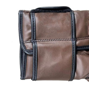 Precio barato de fábrica Guantes de boxeo para hombre transpirables cómodos superventas Guantes de boxeo de cuero de vaca dorados con cantidad a granel - Product Image 5