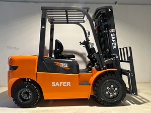 SAFER Carretilla elevadora diesel <span class=keywords><strong>3</strong></span> <span class=keywords><strong>Ton</strong></span> <span class=keywords><strong>3</strong></span>,5 <span class=keywords><strong>Ton</strong></span> 5 <span class=keywords><strong>Ton</strong></span> diesel Isuzu Motor Carretilla elevadora Precios para la venta con motor EURO 5 - Product Image 2