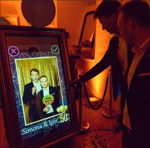 Cabina de Fotos Digital de 55 Pulgadas con Pantalla Táctil, Espejo Mágico, Monitor <span class=keywords><strong>Purikura</strong></span>, Cabina de Fotos en Venta 91 - Product Image 2