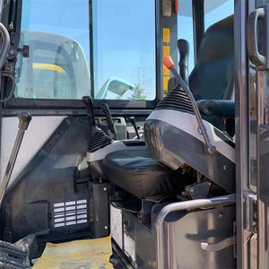 Usato <span class=keywords><strong>Komatsu</strong></span> pcingolo escavatore cingolato a bassa ora di lavoro originale PC56 escavatore cingolato per la vendita - Product Image 3