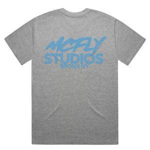 Camiseta Minimal Crown con logotipo para hombre y mujer, estampado limpio en el pecho, camiseta informal de algodón gris jaspeado de primera calidad - Product Image 2