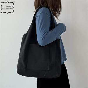 Bolsos de hombro de mujer de lona de algodón ecológicos personalizados al por mayor Logotipo de gran tamaño blanco moda para compras reciclables - Product Image 4