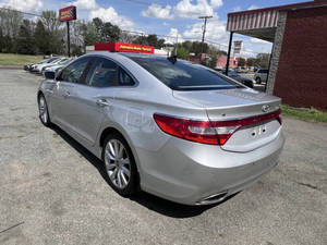 Voiture d'occasion de qualité abordable, Hyundai Azera Limited 2014, conduite à gauche - Product Image 5
