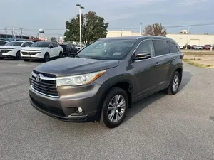 2015 Toyota Highlander XLE - Product Image 6