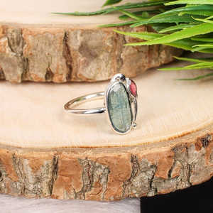 925 Pure <b>Silver</b> Handmade Oval Cut Labradorite Gemstone <b>Statement</b> <b>Ring</b> with Bezel Setting Rhodium Plated Fine Jewelry (14x6mm) - Product Image 5