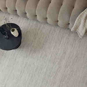 Alfombra decorativa para el hogar Carmel a rayas gris crema modelo 6010 - Product Image 5