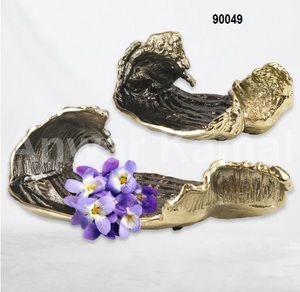 ถาดอะลูมิเนียมแกะสลักสีทอง - Product Image 1