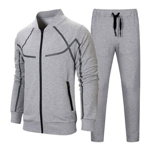 Survêtement en coton mélangé à logo personnalisé pour hommes survêtement épais de deux pièces avec coupe confortable personnalisée - Product Image 1