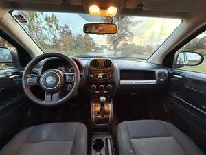 Jeep Compass Sport 4WD 2014 USADO EN BUEN ESTADO - Product Image 2