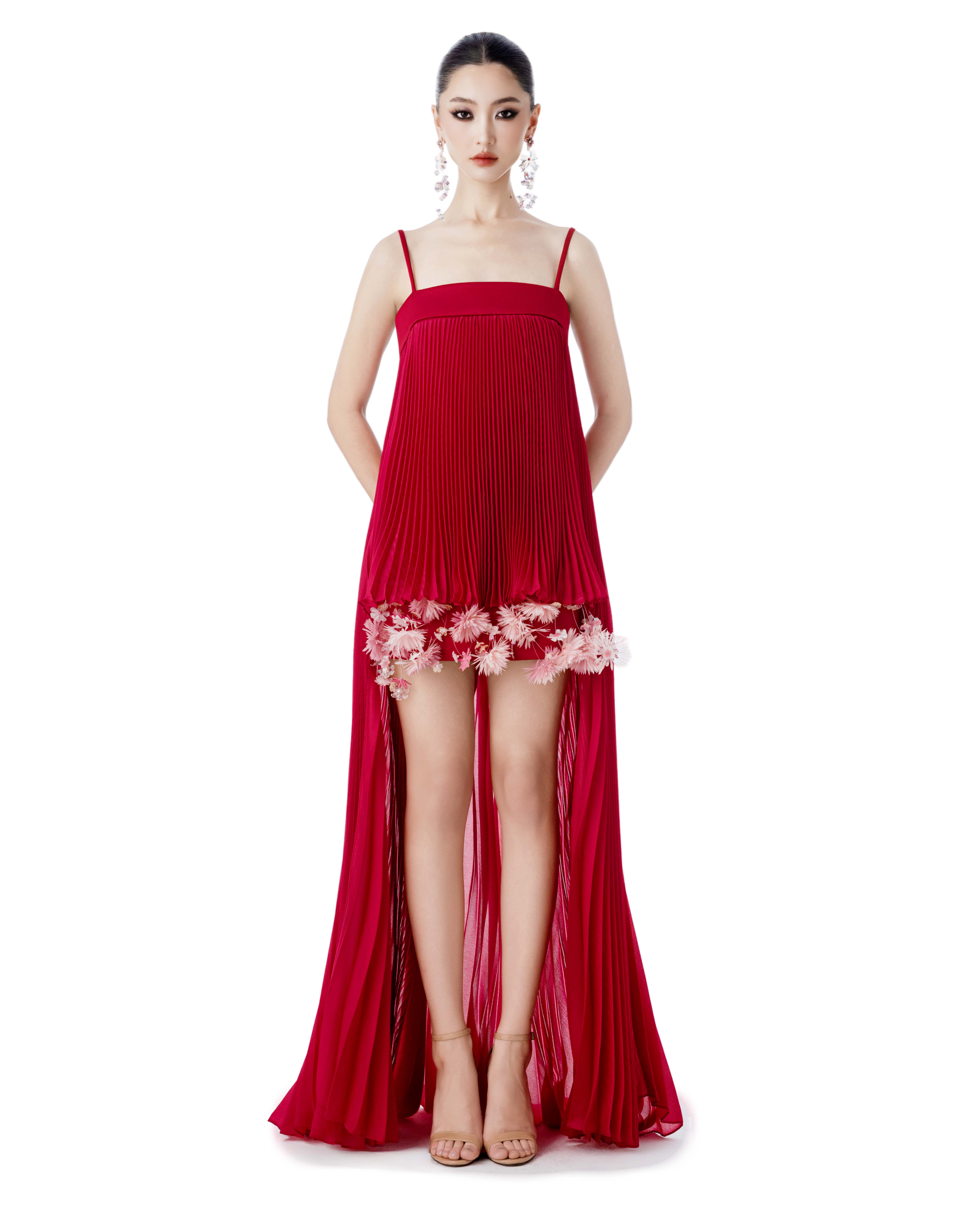 open lace back dress Modern Vietnamese Wedding Dress with Removable Cape main image 0