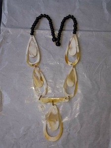 Collar de cuerno de búfalo pulido hecho a mano Venta de nueva facción a granel Accesorio perfecto Regalo de estilo Animal de la India - Product Image 4