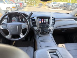 GM_C Yukon XL Denali 4WD 2020 d'occasion en bon état - Product Image 4