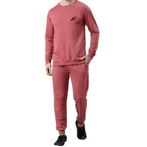 Traje de chándal de algodón a prueba de viento de estilo único para hombre de talla grande con logotipo personalizado transpirable y patrón sólido para invierno personalizable - Product Image 1
