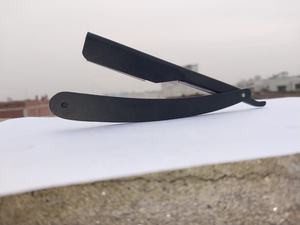 Navaja de Afeitar Profesional Maclura con Clip de Seguridad, Hoja Desechable de Acero Inoxidable, Anillo para Dedo, para Hombre - Product Image 2