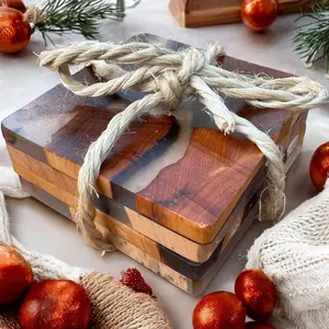 Dessous de verre en noyer faits à la main en résine et en bois sous-verres uniques pour la protection de la table de la décoration intérieure - Product Image 3