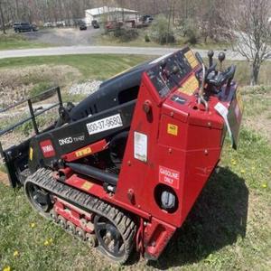 รถตักล้อยางขนาดเล็ก TORO TX427 แบบตีนตะขาบ สำหรับงานก่อสร้างในฟาร์มและการขนย้ายวัสดุก่อสร้าง - Product Image 6
