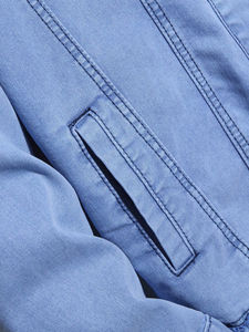 Veste en jean personnalisée de qualité supérieure pour hommes couleur unie 100% coton coupe ajustée tissu lavé respirant fabricant OEM ODM - Product Image 4