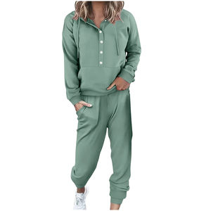 ชุดวอร์มสองชิ้นสำหรับผู้หญิงกางเกงกีฬากันลมกลับด้านได้ลำลองไซส์ใหญ่พิเศษ - Product Image 6