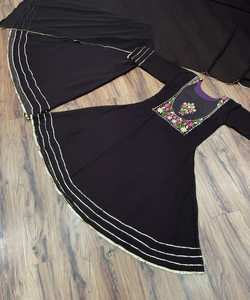 Gujarati diseñador Lehenga colección para damas trabajo hecho a mano Lehenga Choli con blusa tradicional ropa personalizada venta al por mayor Apparelgarment - Product Image 3