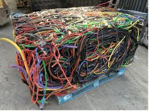 Chatarra de Cable de Cobre Brillante de Alta Calidad, 99.99% Puro, Aislado con PVC, para Uso Industrial, Mill Berry - Product Image 5