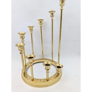 Nouveauté Bougeoir en laiton doré décoratif Lanterne élégante Bougeoir de Noël Pâques pour la décoration festive de la maison - Product Image 3