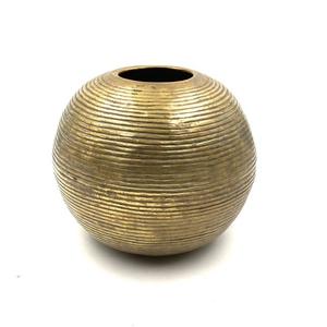 Modern Oval Shape <b>Engraved</b> Leaf Design Metal Flower <b>Vase</b> for Wedding Home Decoration Living Room Garden Decorative - Product Image 6