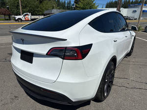 Tesla Model Y Performance 2022 en Perfectas Condiciones - Product Image 4